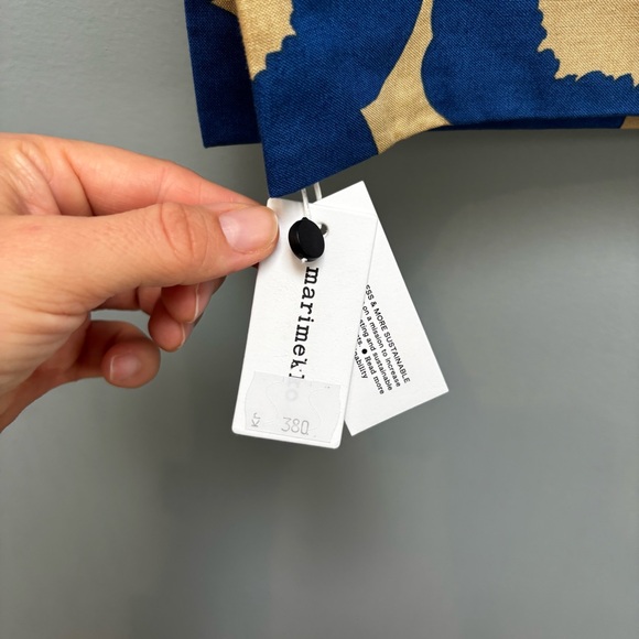 Marimekko Pieni Unikko 2 Pillow Covers in Blue Flowers - Picture 5 of 7